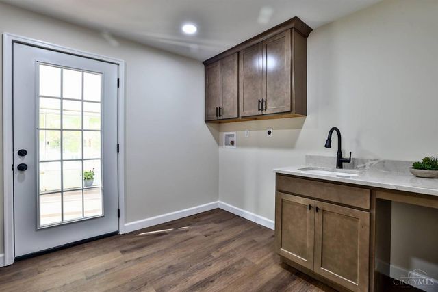 10369 Arborhill Lane, Evendale, OH 45241