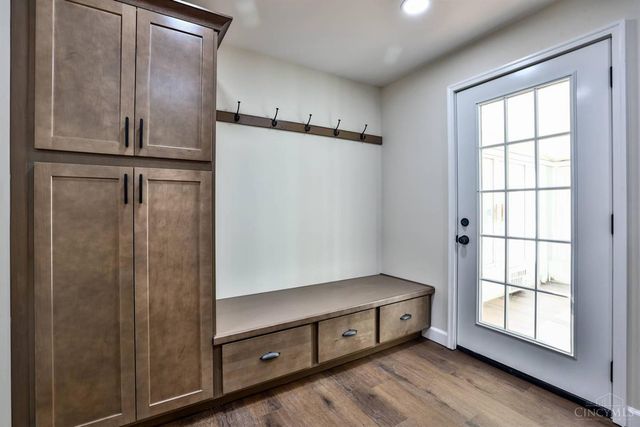 10369 Arborhill Lane, Evendale, OH 45241