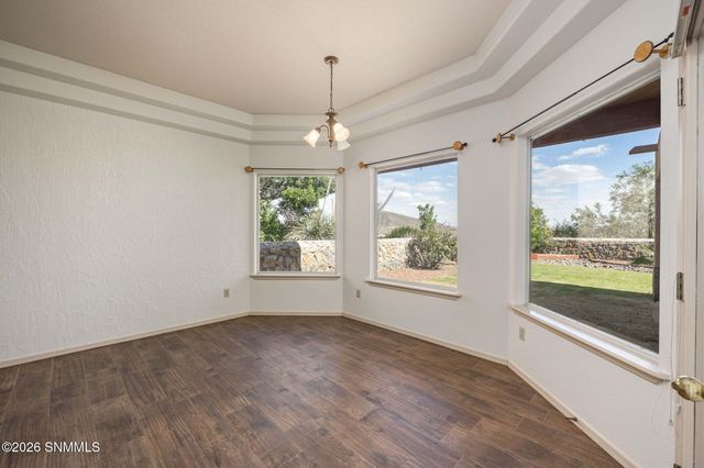 759 Stone Canyon Drive, Las Cruces, NM 88011