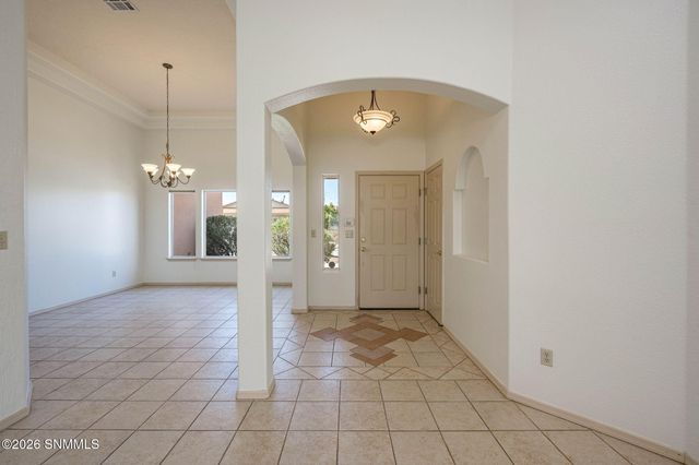 759 Stone Canyon Drive, Las Cruces, NM 88011