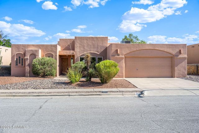 759 Stone Canyon Drive, Las Cruces, NM 88011