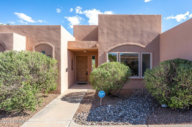759 Stone Canyon Drive, Las Cruces, NM 88011