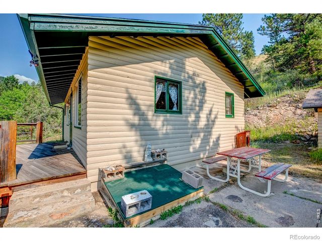 1142 Streamside Drive, Glen Haven, CO 80532