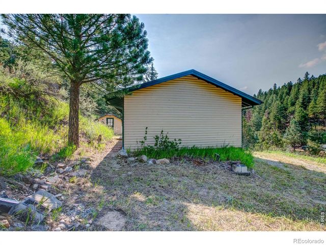 1142 Streamside Drive, Glen Haven, CO 80532