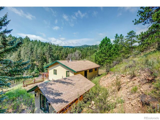 1142 Streamside Drive, Glen Haven, CO 80532