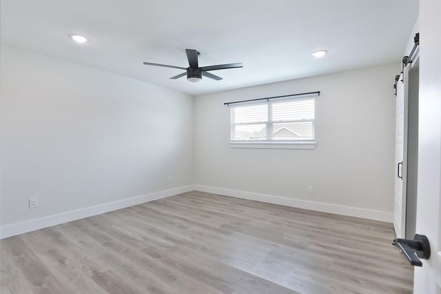 9511 Fondren Road, Houston, TX 77074