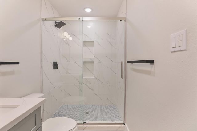 9511 Fondren Road, Houston, TX 77074