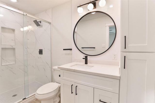 9511 Fondren Road, Houston, TX 77074