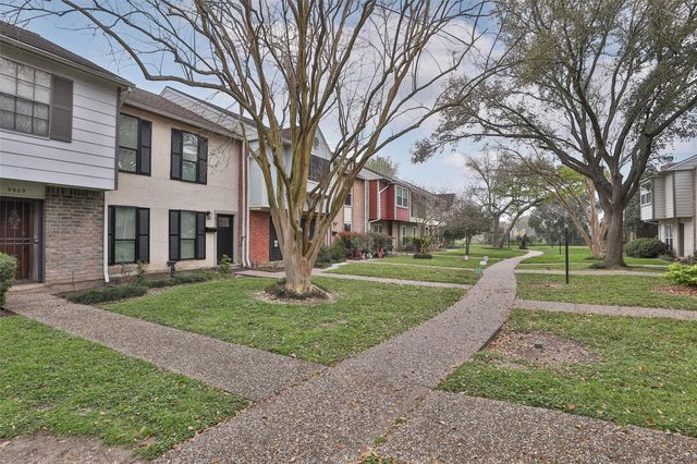9511 Fondren Road, Houston, TX 77074
