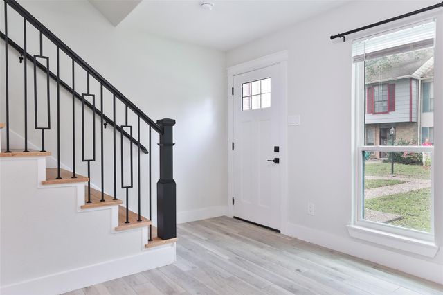 9511 Fondren Road, Houston, TX 77074