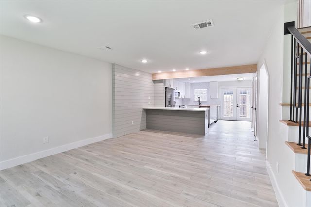 9511 Fondren Road, Houston, TX 77074