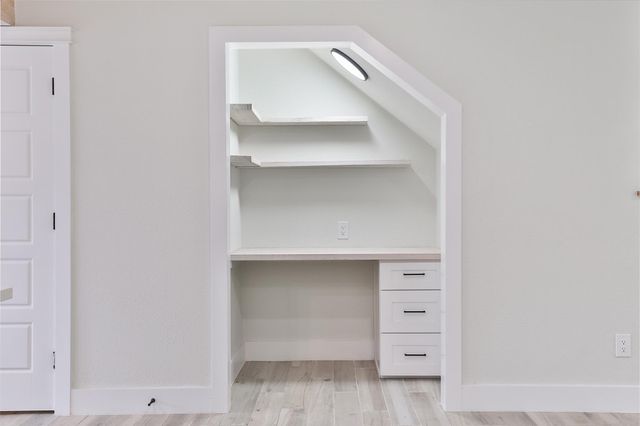 9511 Fondren Road, Houston, TX 77074