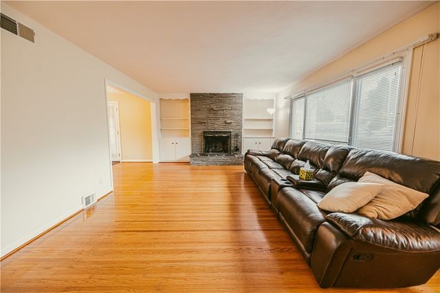 103 Washington Road, Pittsford, NY 14534