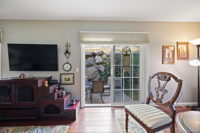 93 Carrollwood Drive 93, Tarrytown, NY 10591