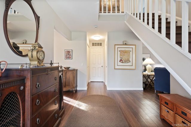 93 Carrollwood Drive 93, Tarrytown, NY 10591