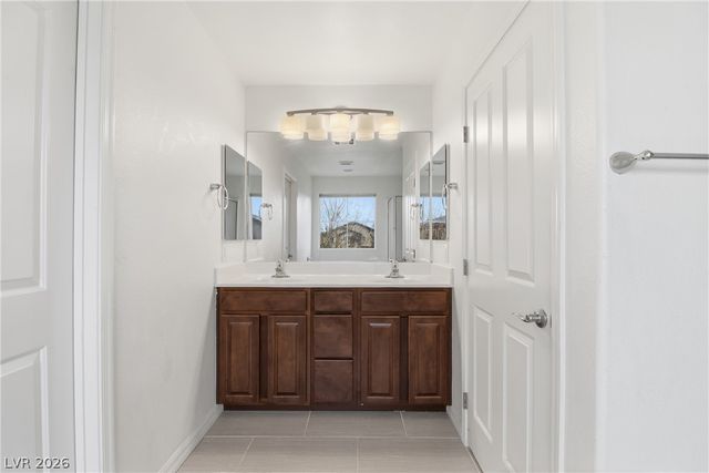10441 Mount Washington Avenue, Las Vegas, NV 89166