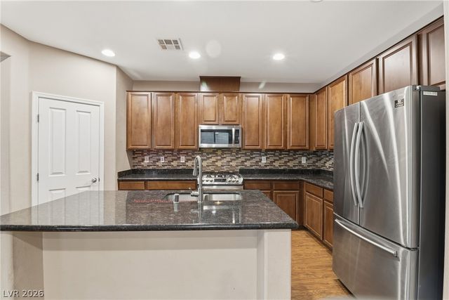 10441 Mount Washington Avenue, Las Vegas, NV 89166