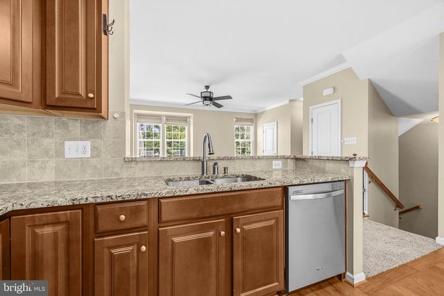 13649 ROCKINGHAM LN, Gainesville, VA 20155