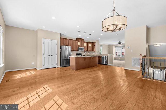 13649 ROCKINGHAM LN, Gainesville, VA 20155