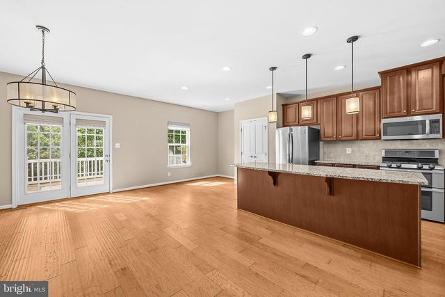 13649 ROCKINGHAM LN, Gainesville, VA 20155