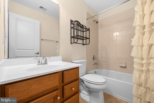 13649 ROCKINGHAM LN, Gainesville, VA 20155