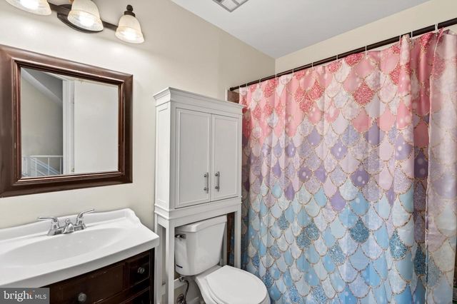 14230 OXFORD DR, Laurel, MD 20707
