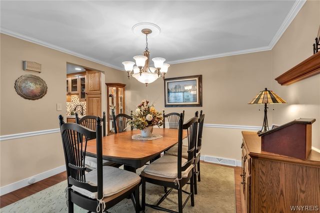60 Hamlin 4, Amherst, NY 14221