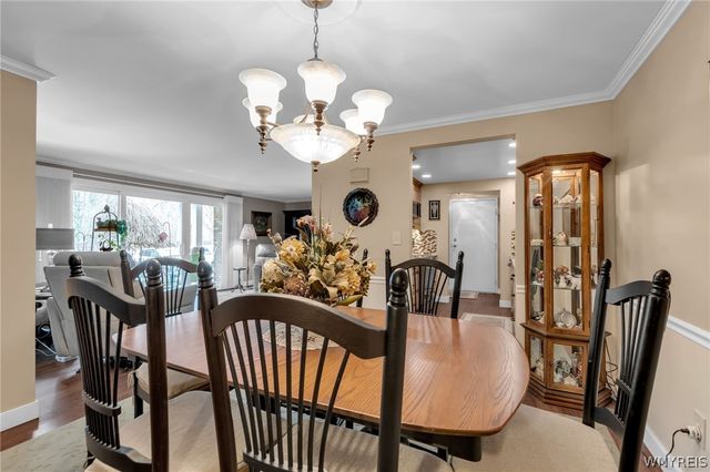 60 Hamlin 4, Amherst, NY 14221