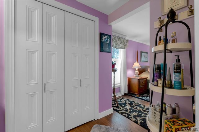 60 Hamlin 4, Amherst, NY 14221