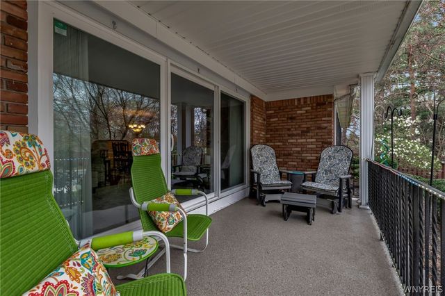 60 Hamlin 4, Amherst, NY 14221