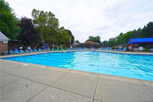 60 Hamlin 4, Amherst, NY 14221