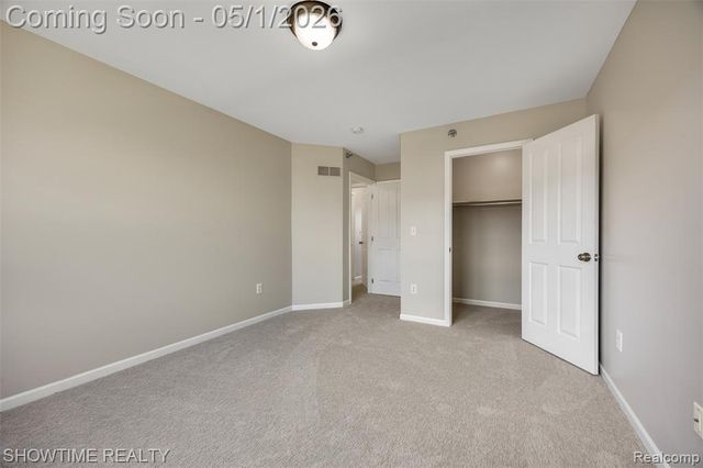 25394 Saint James, Southfield, MI 48075