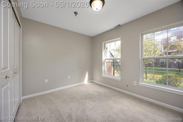 25394 Saint James, Southfield, MI 48075