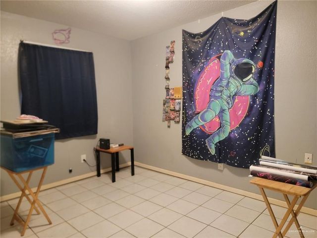 401 E Gore Avenue, Pharr, TX 78501