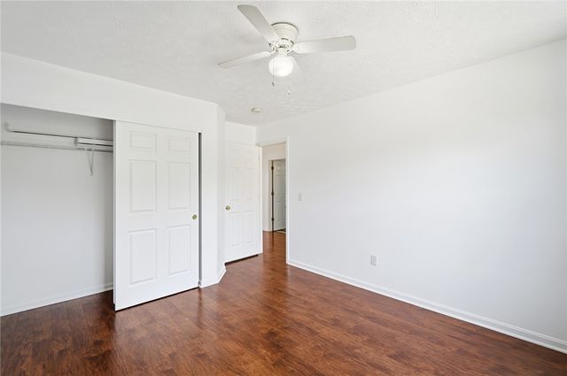 6088 Oak Ridge Drive, Huber Heights, OH 45424