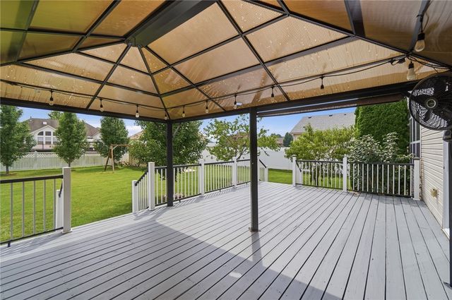 6088 Oak Ridge Drive, Huber Heights, OH 45424