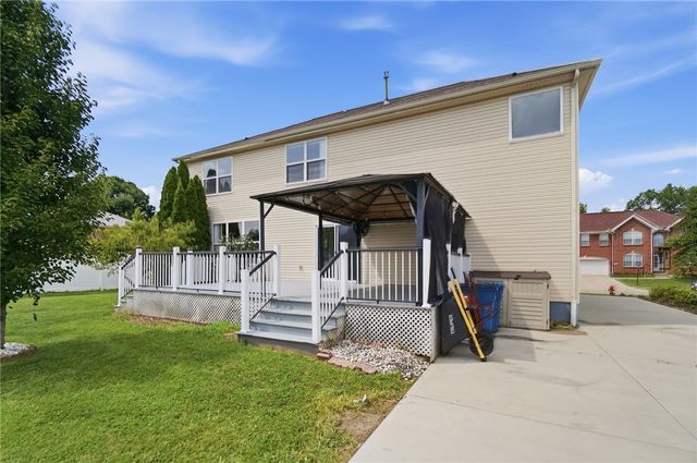 6088 Oak Ridge Drive, Huber Heights, OH 45424