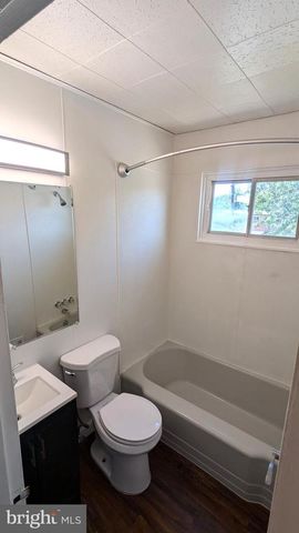 4906 WINTHROP ST, Oxon Hill, MD 20745