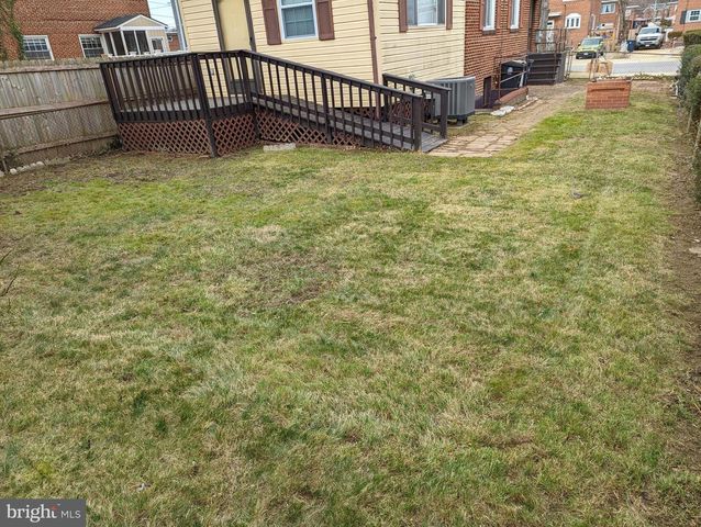 4906 WINTHROP ST, Oxon Hill, MD 20745