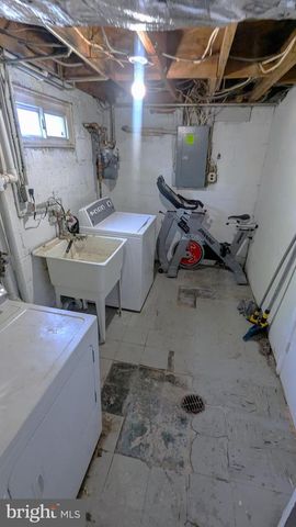 4906 WINTHROP ST, Oxon Hill, MD 20745