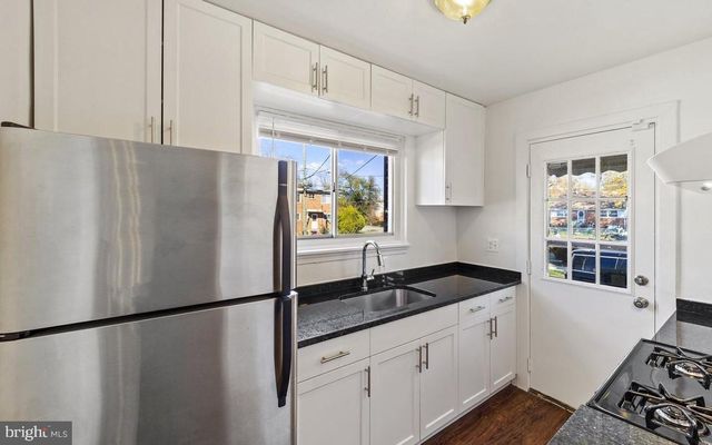 4906 WINTHROP ST, Oxon Hill, MD 20745