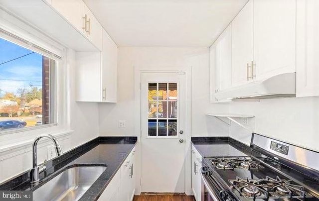 4906 WINTHROP ST, Oxon Hill, MD 20745