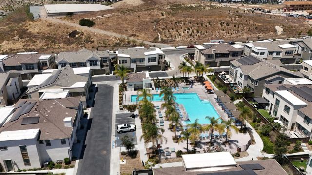 2044 BLUESTONE CIR., Chula Vista, CA 91913