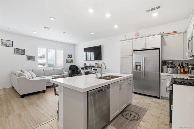 2044 BLUESTONE CIR., Chula Vista, CA 91913
