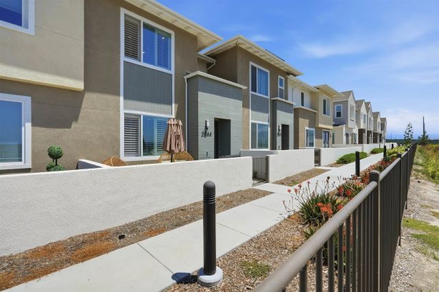 2044 BLUESTONE CIR., Chula Vista, CA 91913