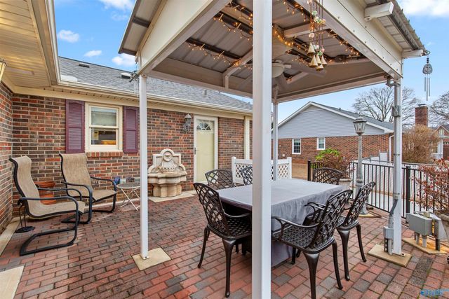 2209 Lugenia Drive, Huntsville, AL 35803