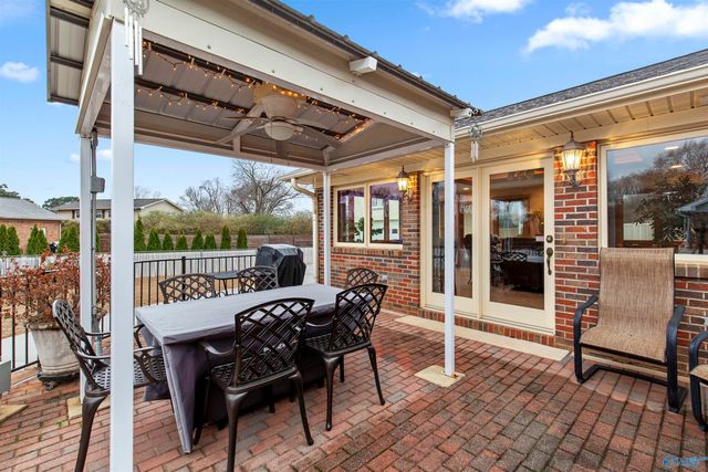 2209 Lugenia Drive, Huntsville, AL 35803