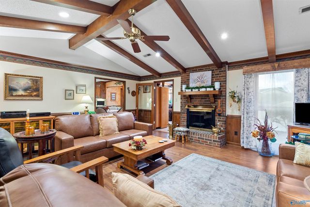 2209 Lugenia Drive, Huntsville, AL 35803