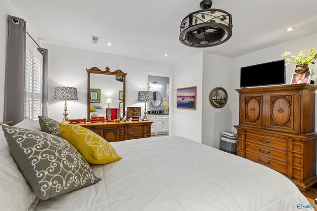 2209 Lugenia Drive, Huntsville, AL 35803