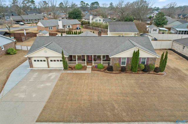 2209 Lugenia Drive, Huntsville, AL 35803